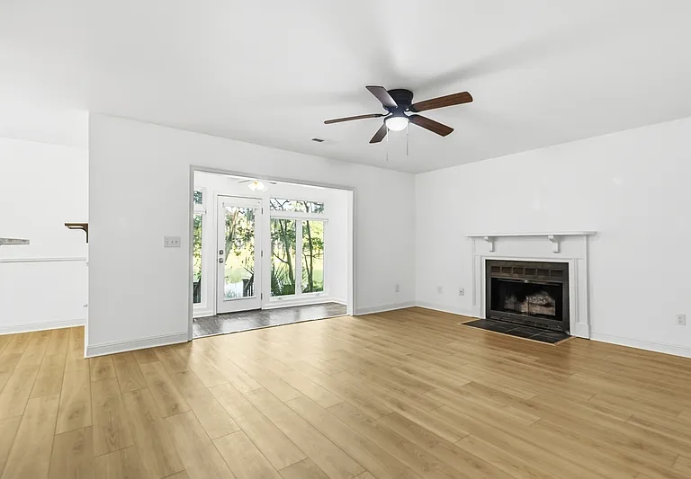 1174 Village Creek Ln #2-1 — Photo 13