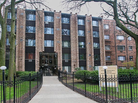 2nd image of 525 W Deming Pl APT 327