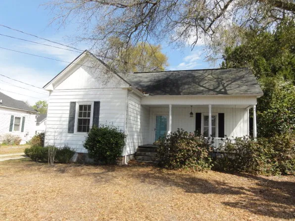 23 S Cantey St, Summerton, SC 29148