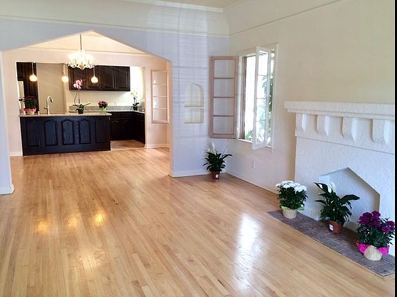 2nd image of 359 N Gardner St #359