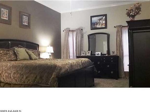 5th image of 106 Rebecca Dr