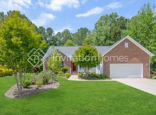 405 Broadmoor Way, Clayton, NC 27520
