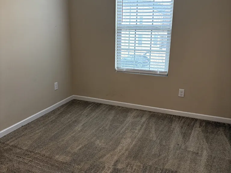 3605 Landshire View Ln — Photo 15