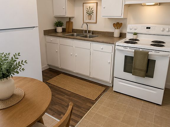 2nd image of 1602 D Ave APT 1