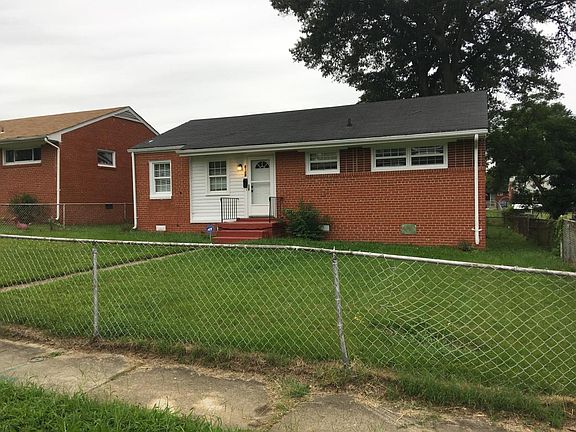 2nd image of 2104 Royall Ave
