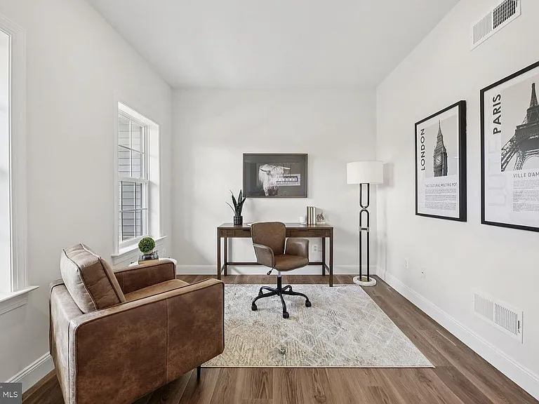 1823 Colt Ln — Photo 18