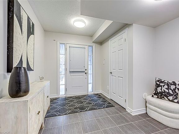 4th image of 2435 Greenwich Dr #74