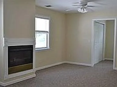 242 Spring Rd #B — Photo 10