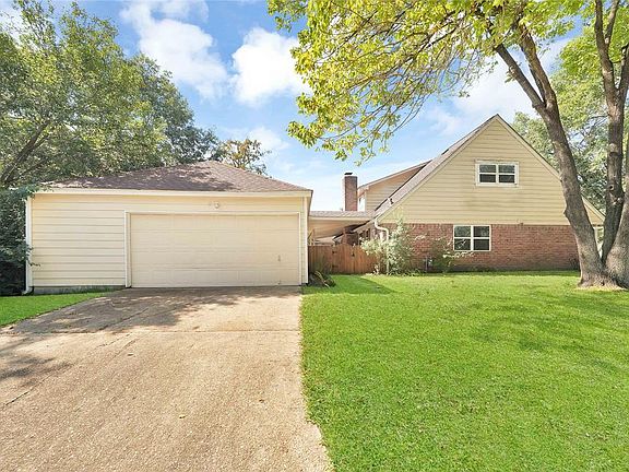 3rd image of 10511 Norchester Village Dr