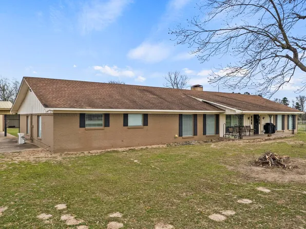 7826 Fm 1402, Mount Pleasant, TX 75455