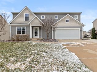 8940 Alanada Dr SE, Caledonia, MI 49316