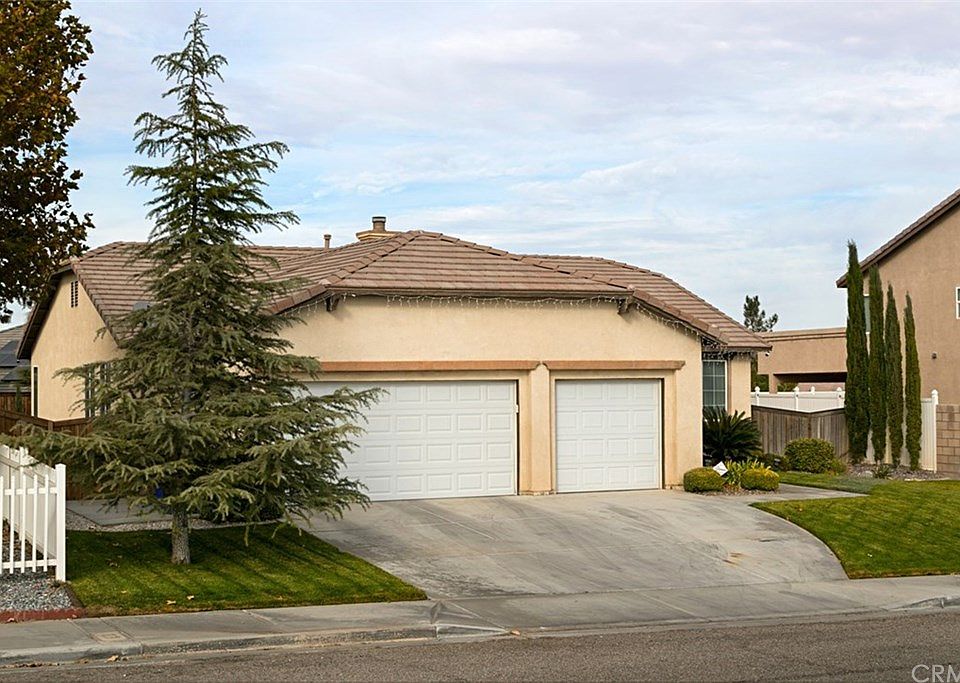 1st image of 16360 Burwood Ave