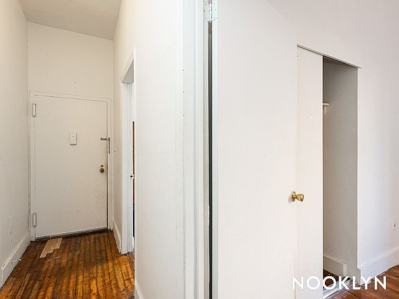 4th image of 83 Wyckoff Ave #1G