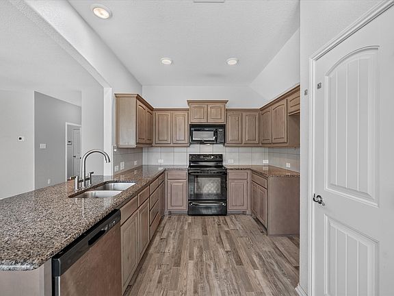 5th image of 2120 Swenson Ranch Trl