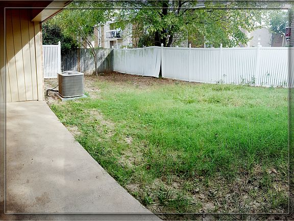 2nd image of 7312 Hollyoak Dr