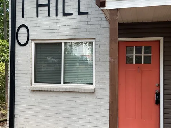 210 S Hill Apartments, 210 S Hill Ave #1, Fayetteville, AR 72701