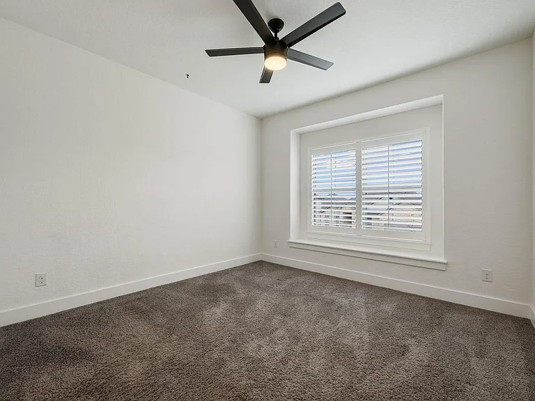 5604 Anaheim Ave — Photo 23