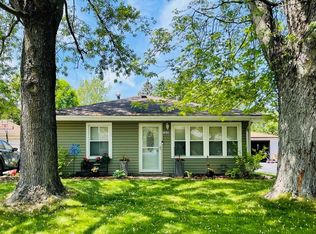 1634 Brookview Ct, Hobart, IN 46342