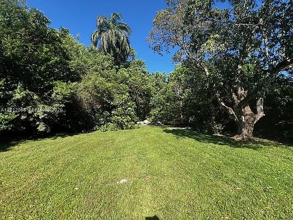 5th image of 4548 SW 33rd Ave #4548