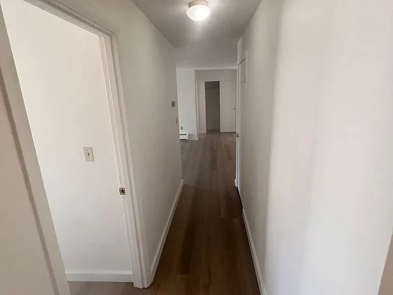 35 Andrew St #23 — Photo 13
