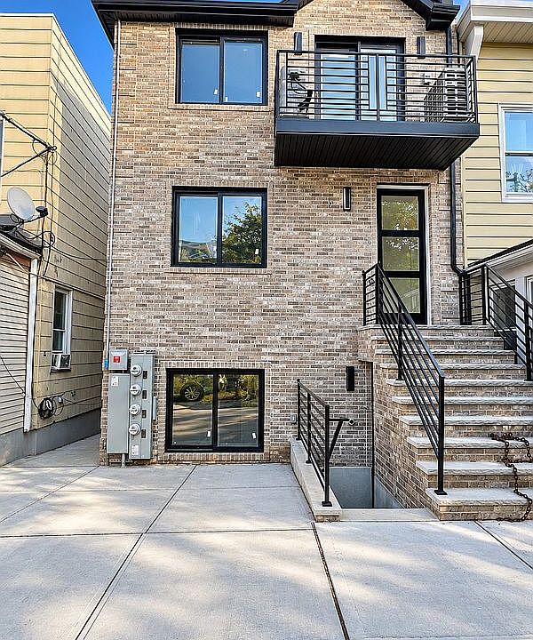 2nd image of 39-43 57th St