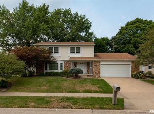 1711 55th Street Pl, Moline, IL 61265