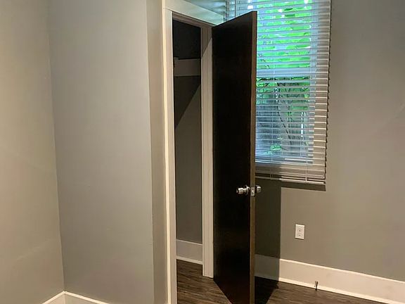 5th image of 302 S Negley Ave #9