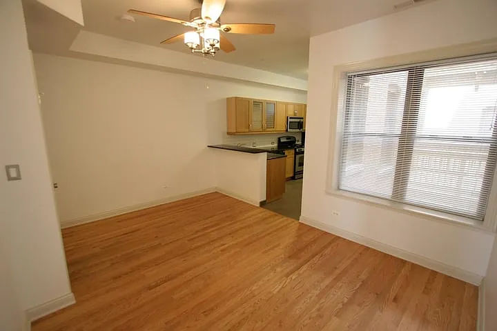 5355-5361 S. Cottage Grove Avenue — Photo 9
