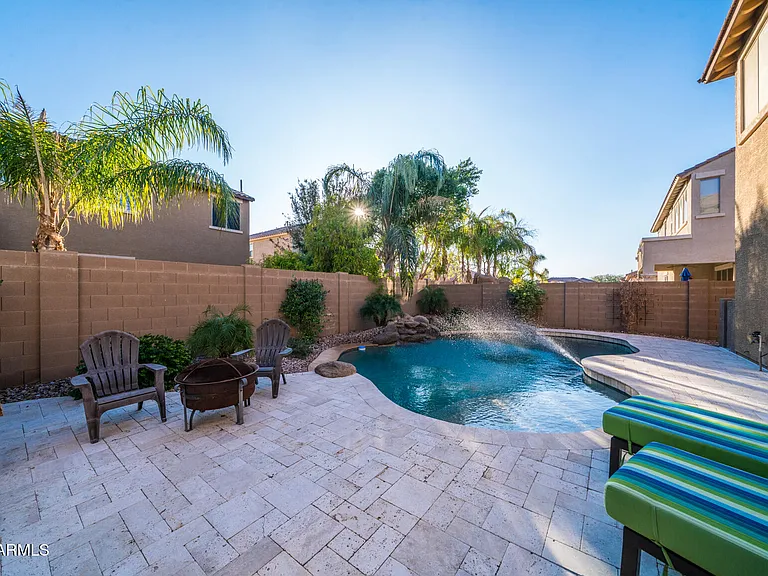 2681 E Hampton Ln — Photo 69