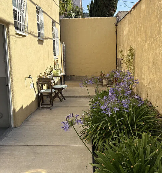 639 S Cochran Ave #201 — Photo 13