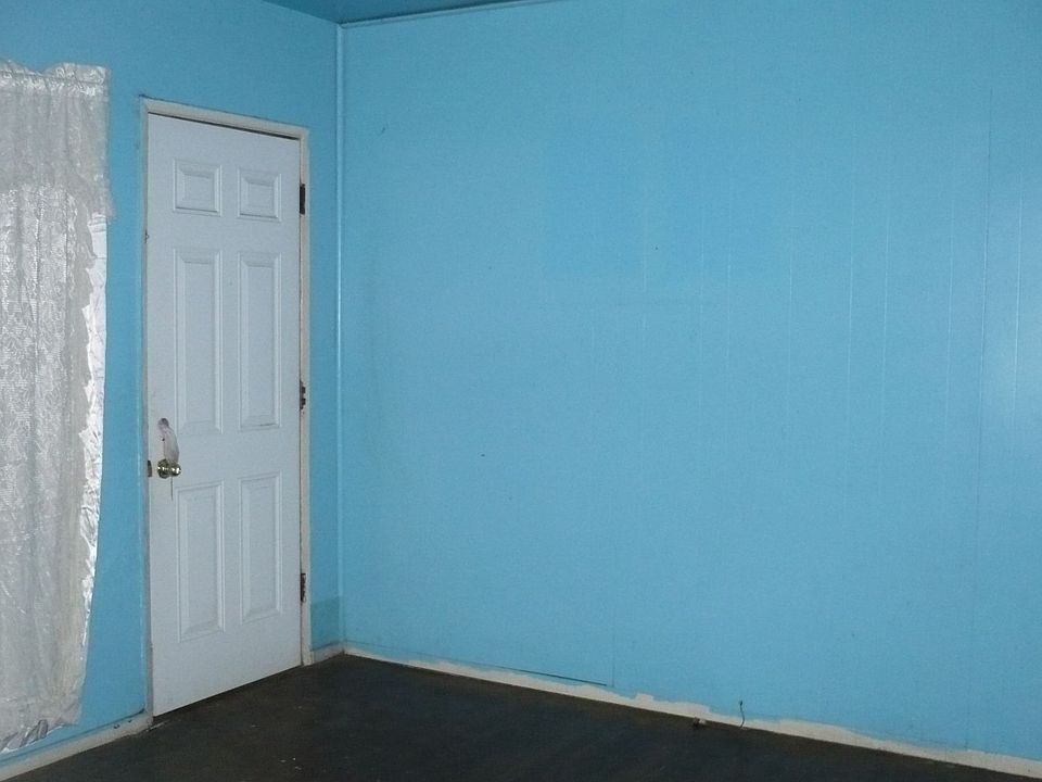 2nd image of 9962 Lemon Ave