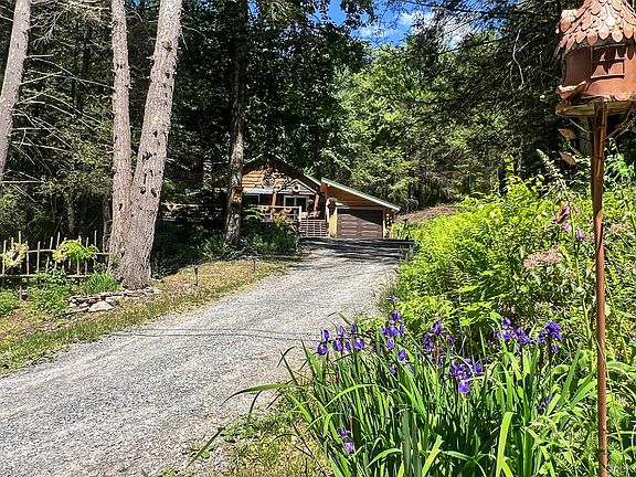 3rd image of 747 Crystal Meadows Road