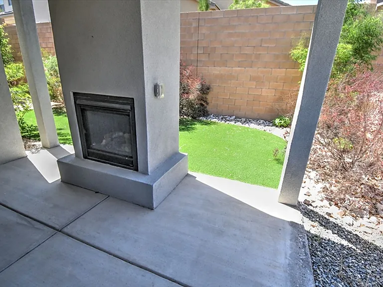 11404 Rock Squirrel Ave SE — Photo 14
