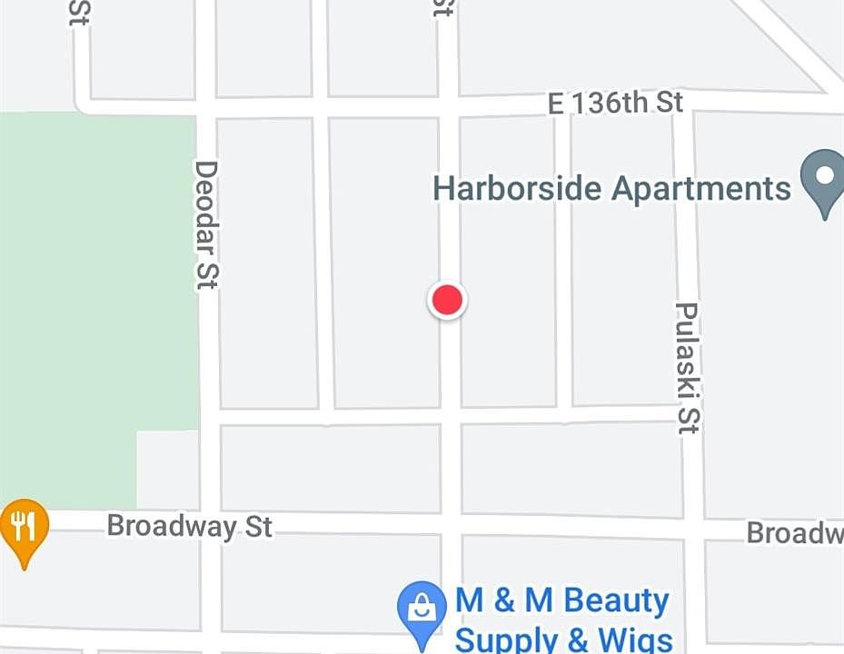 2nd image of 3918-22 Main St