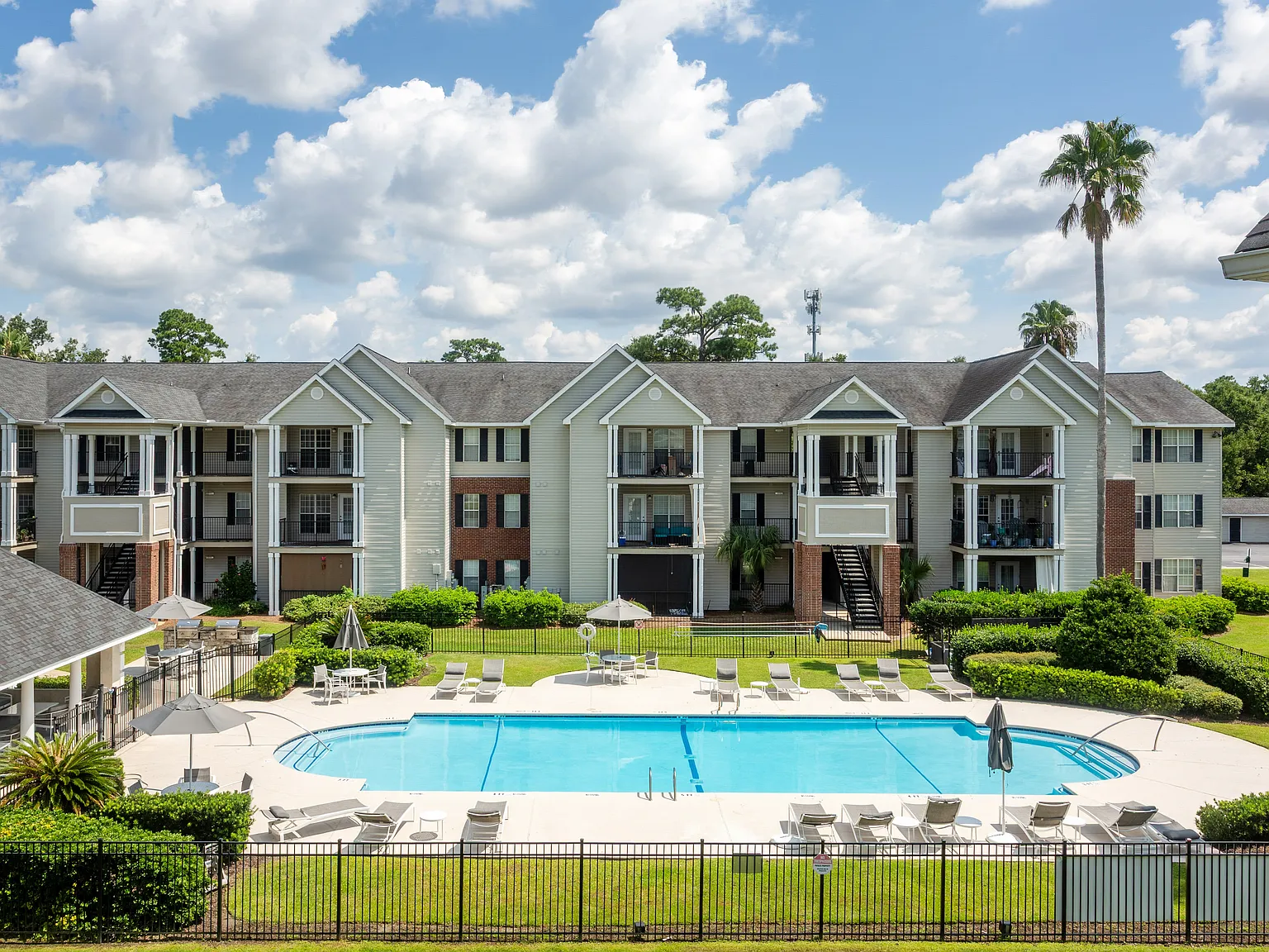 Palm Club Apartment Homes — Photo 4