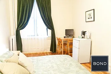 Rented by Bond New York