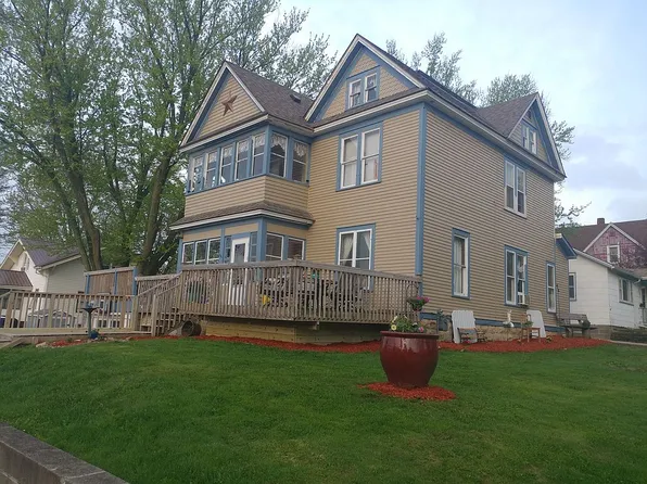 106 Davidson St, Westby, WI 54667