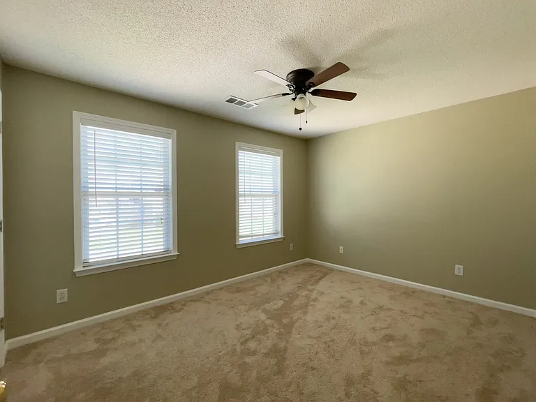 3425 Oxwell Dr — Photo 13