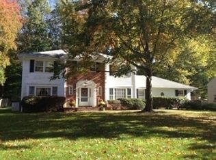 8 Crestview Ter, Morristown, NJ 07960