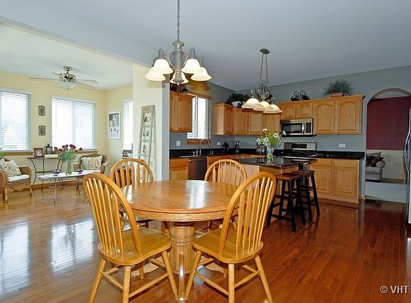 5th image of 12925 Meadow Ln