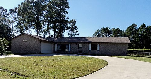 1st image of 402 Wildwood Dr