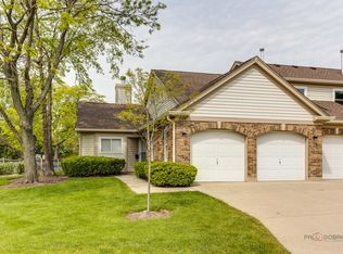 2160 Brandywyn Ln, Buffalo Grove, IL