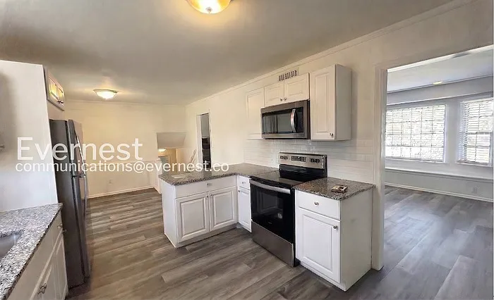 7701 W 95th Ter — Photo 5