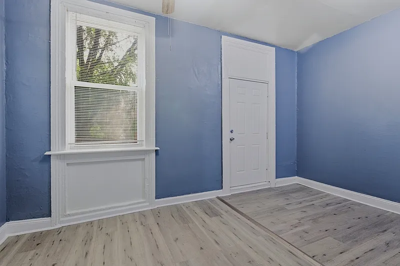 3 bed, 1.5 bath, 850 sqft, $1,650 — Photo 4