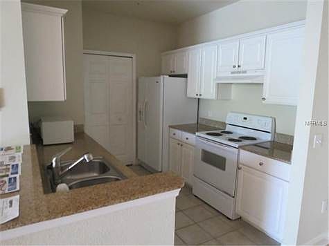 5th image of 304 Southern Pecan Cir Unit 201