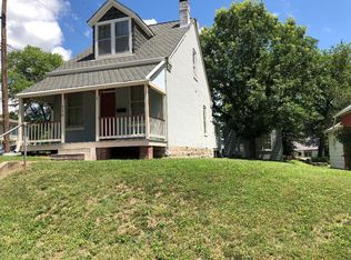 734 Tompkins St, Saint Charles, MO 63301