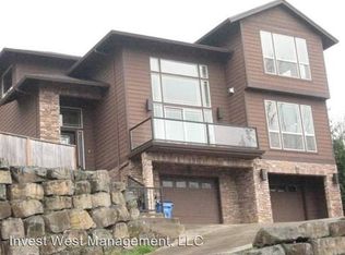 2011 NW Sierra Ln, Camas, WA 98607