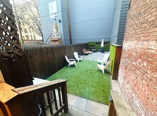 422 Bloomfield St APT 1R, Hoboken, NJ 07030
