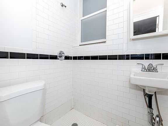 5th image of 219 E 10th St #2B