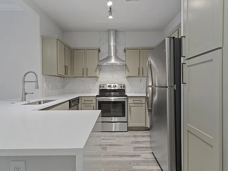 Trinity Bluff & Trinity District — Photo 15